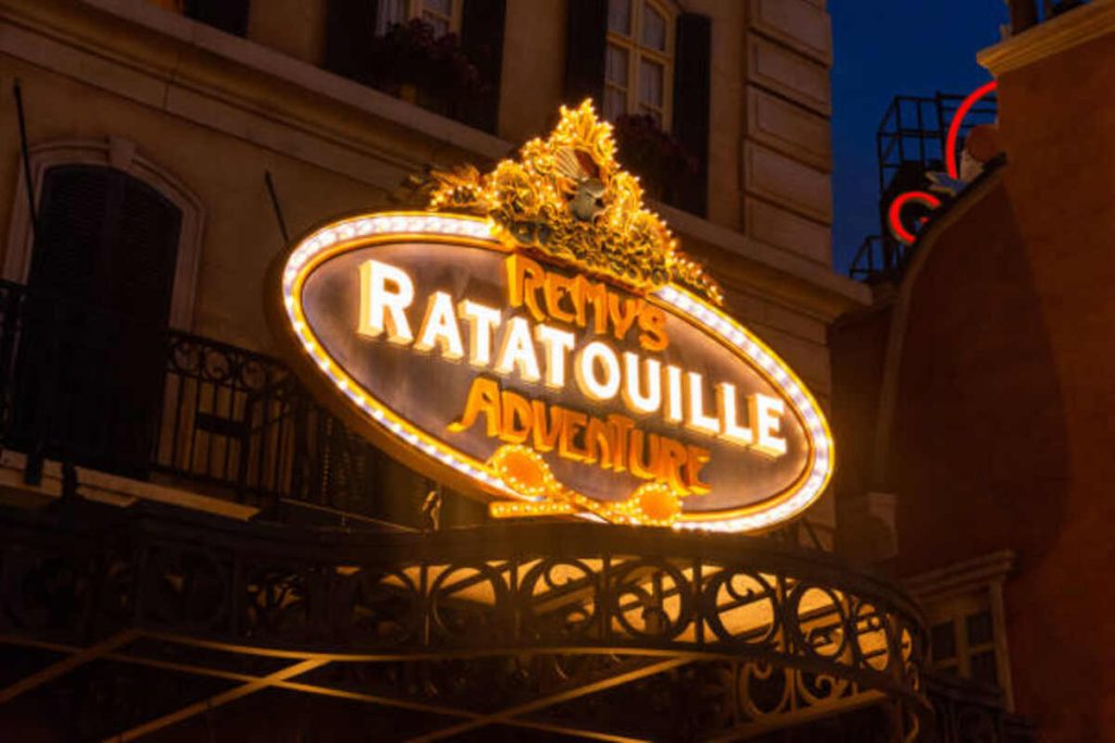 Halloween Horror Nights Food and Drink at Universal Orlando