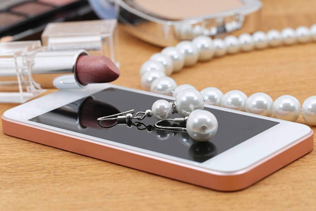 Phone With a Pearl Phone Strap